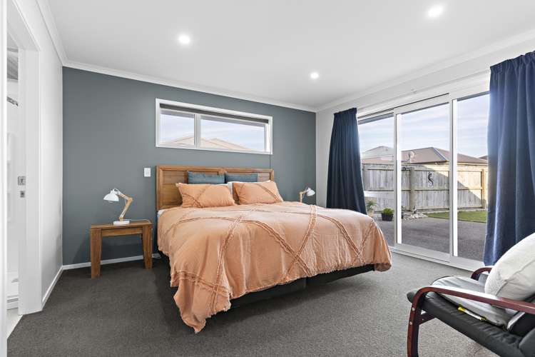 17 Maple Grove Solway_9