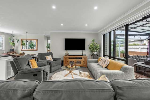 31 Fraser Colman Grove Wainuiomata_3