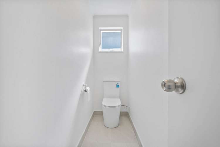 10 Tableau Place Totara Vale_16