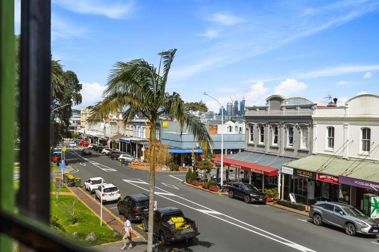 10A Victoria Road Devonport_13