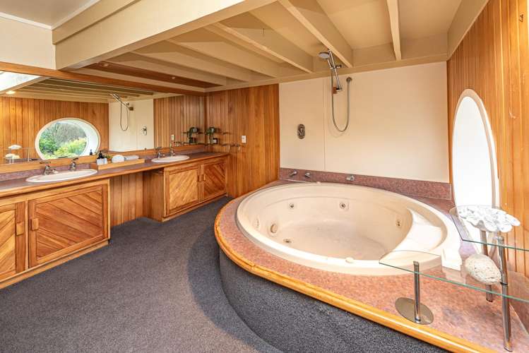 9 Riverbank Road Okoia_13