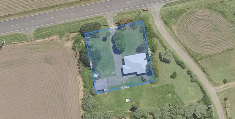 135 Kairua Road Kairua_8