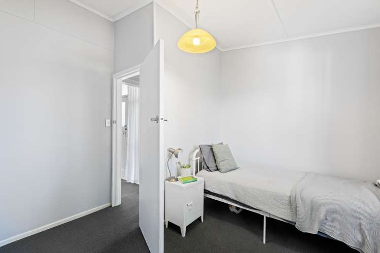 2/132 Edmonton Road Te Atatu South_18