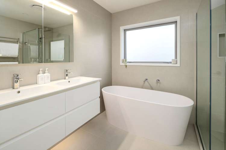 233 Maungatawhiri Road Raglan_21