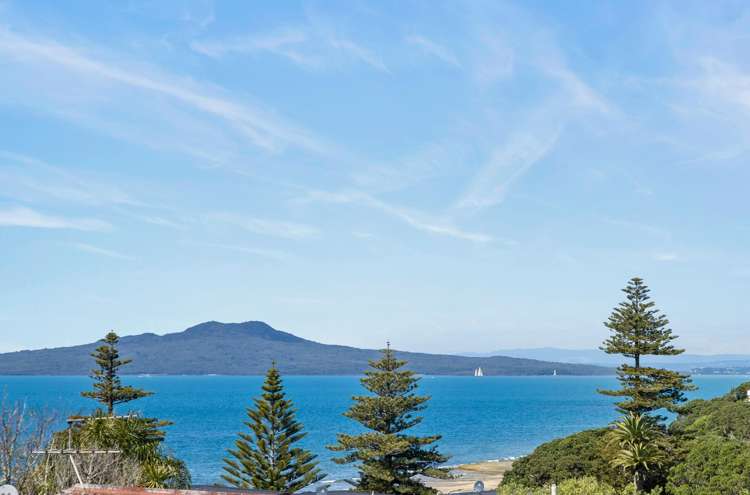 7 Brighton Terrace Mairangi Bay_8