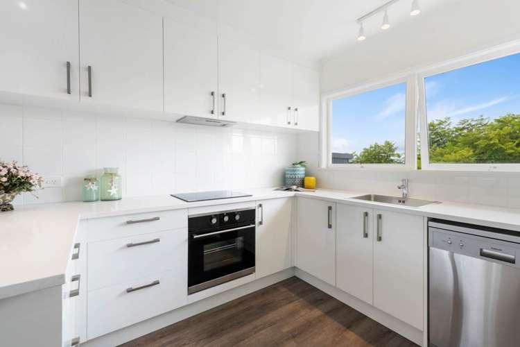 20 Woodcote Drive Glenfield_5