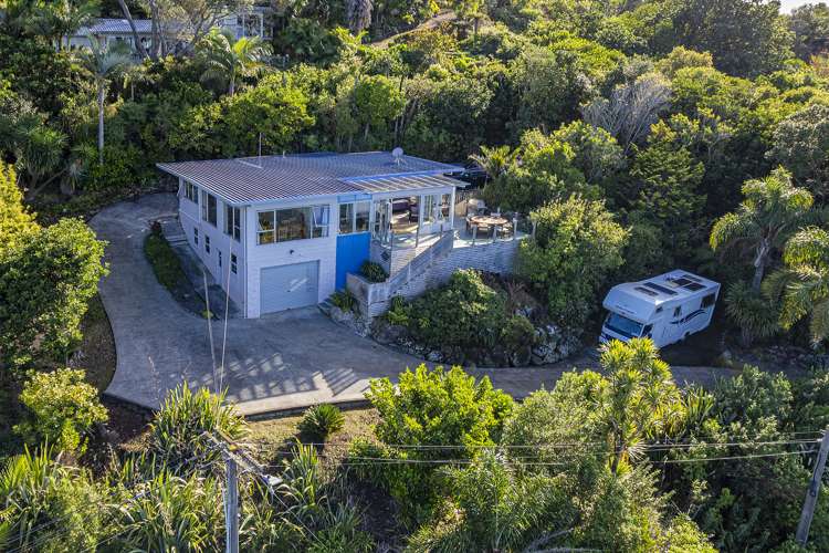 100 Beach Road Onerahi_35