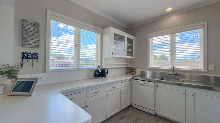 180 Broadway Matamata_14