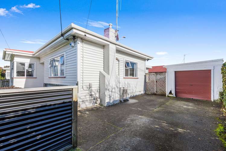 51 Parker Avenue Levin_19