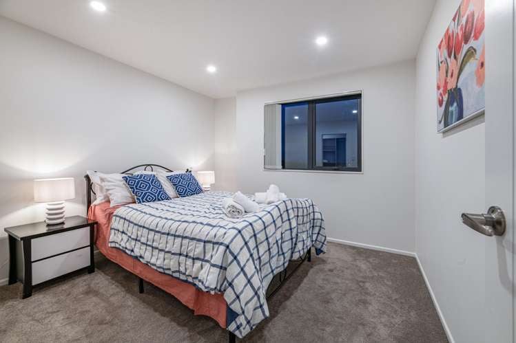 6/43B Waimumu Road Massey_7