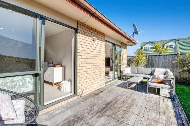 51 Walton Street Red Beach_16