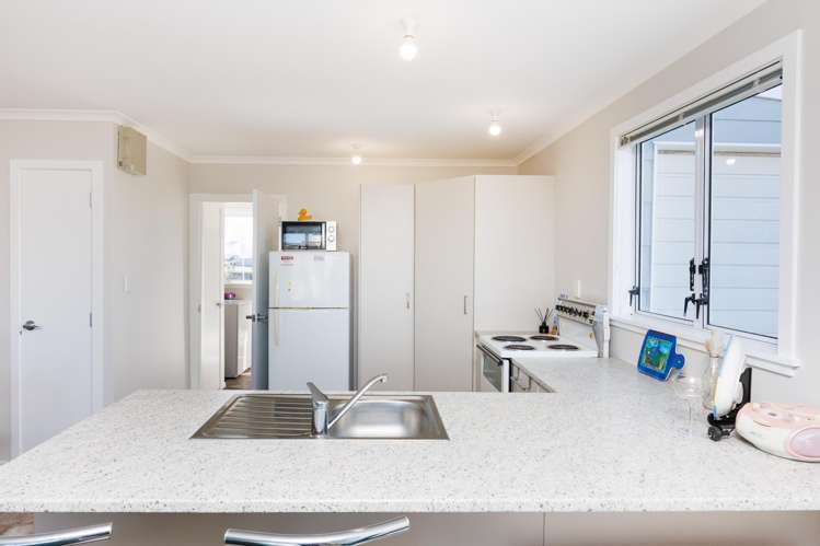 13 Nelson Street Foxton Beach_11