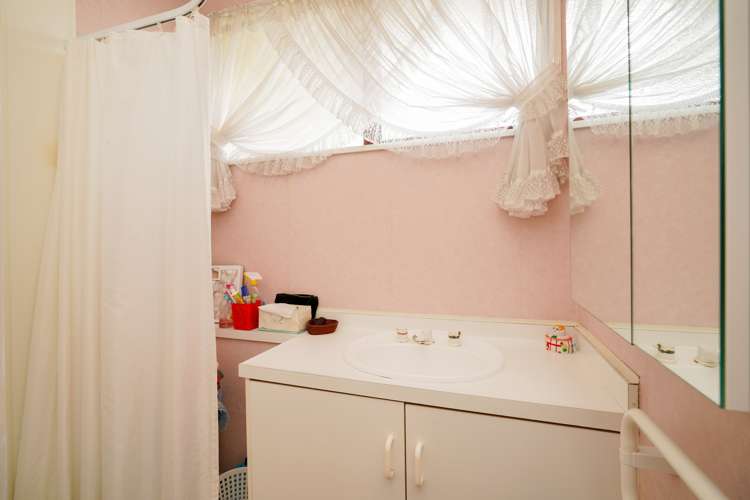 28 Lees Street Gladstone_10