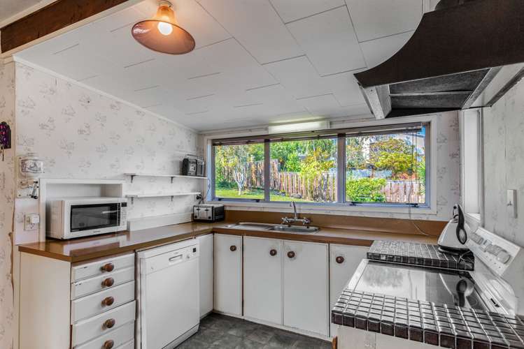 21 Calais Terrace Ostend_6