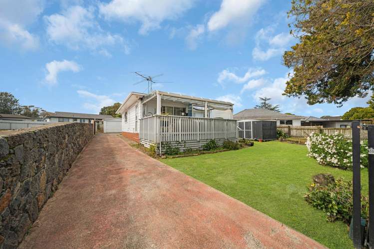 21 Ferndown Avenue Papatoetoe_4