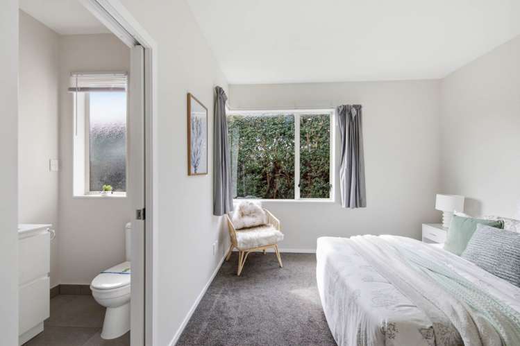 24 Hardley Avenue Mt Roskill_12
