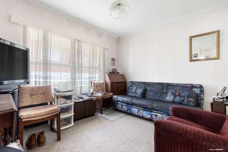 2/6 Margaret Place Milford_6