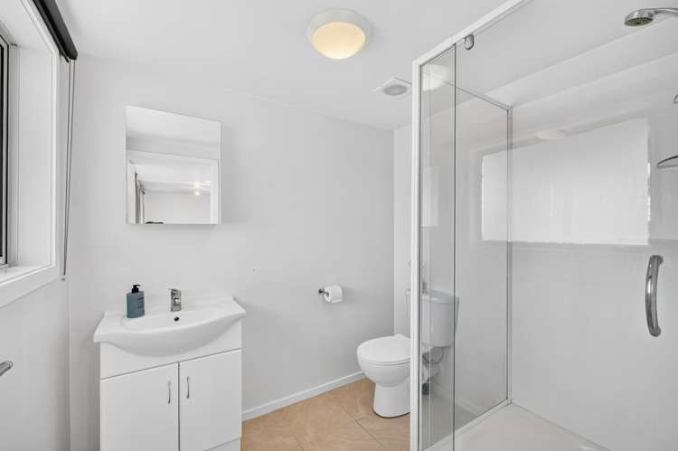 1 Laval Heights Washington Valley_15