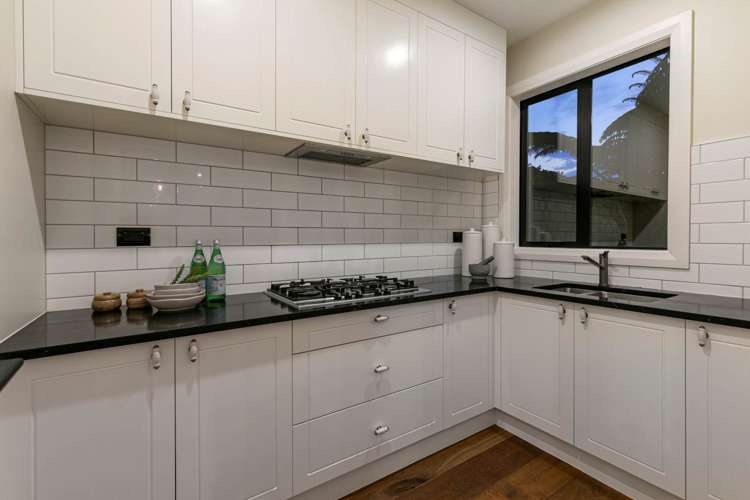 13 Syd Grant Crescent Orewa_22