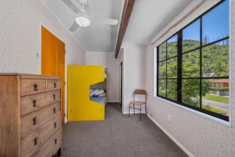 18 Phillips Road Ngakuta Bay_12