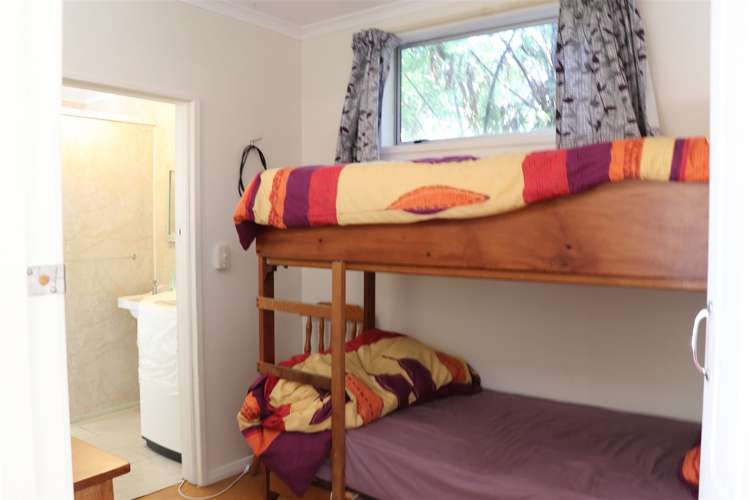 2313 Queen Charlotte Drive Anakiwa and Surrounds_12