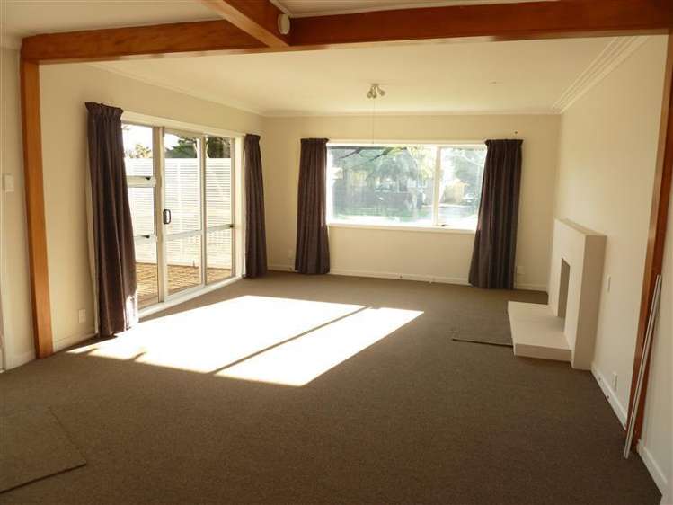 67 Gloucester Road Manurewa_2