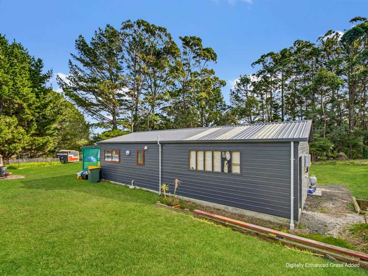 129 McLeod Rd Helensville_18