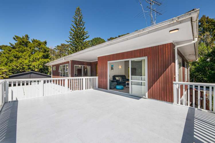 318 Huia Road Titirangi_9