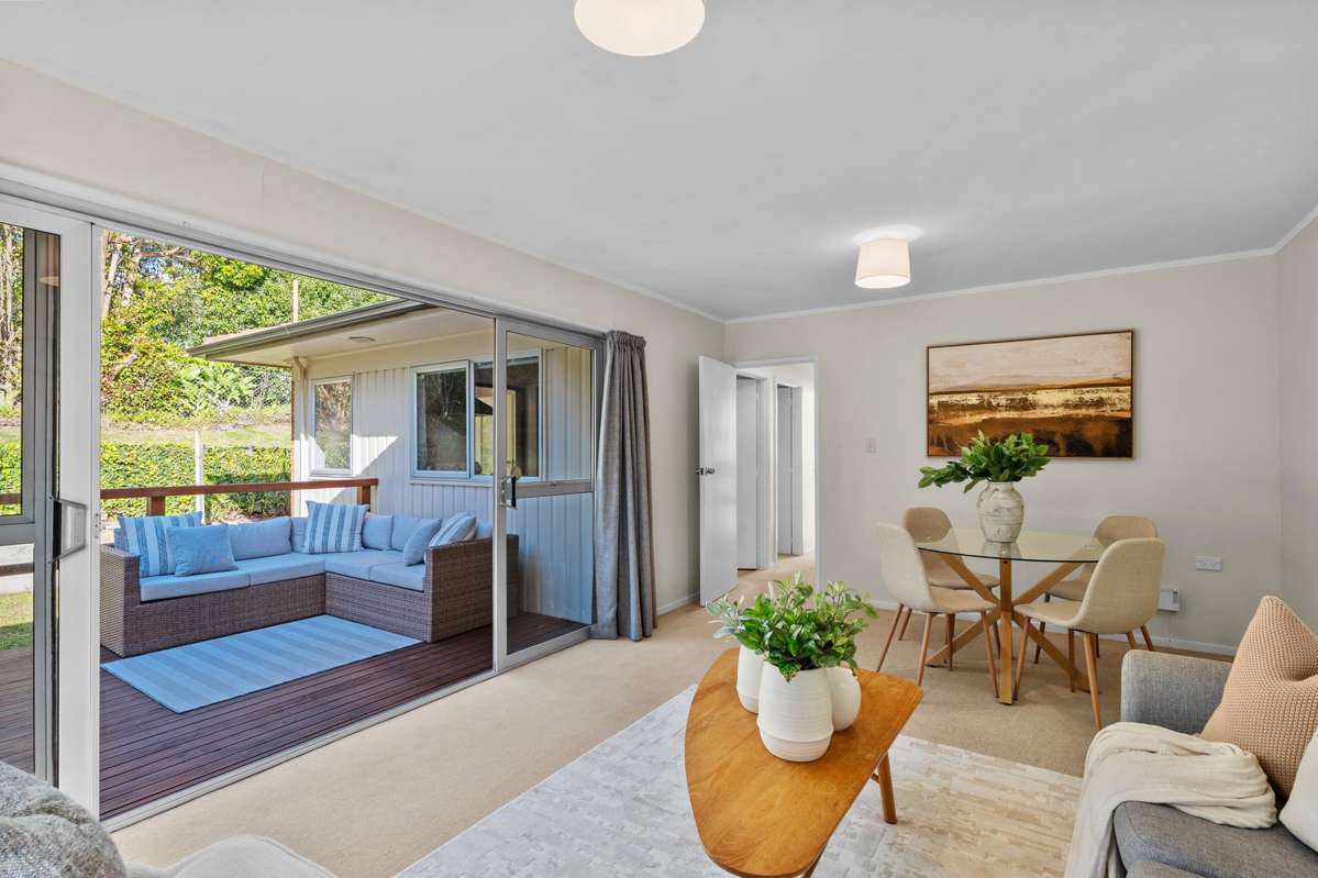 2/12 Houghton Street_4