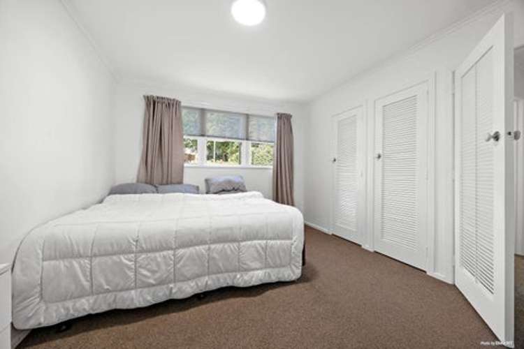 22i Aratonga Avenue Greenlane_5