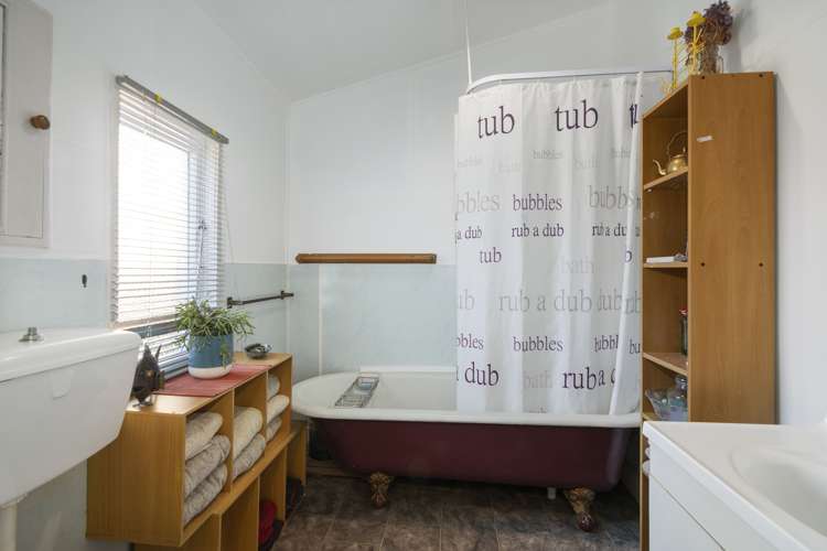 11 Elzy Street Blenheim Central_11