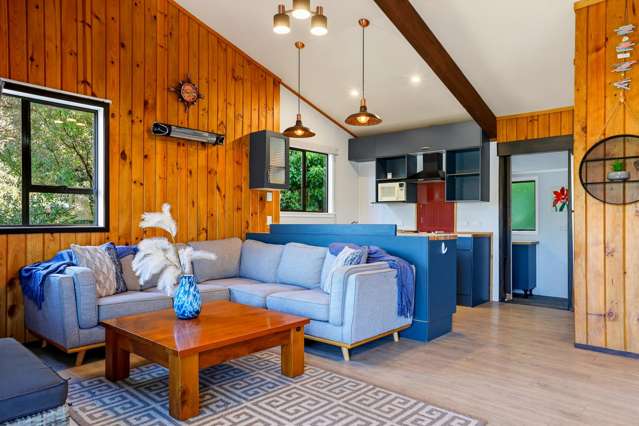 5B Kingfisher Road Takamatua_2