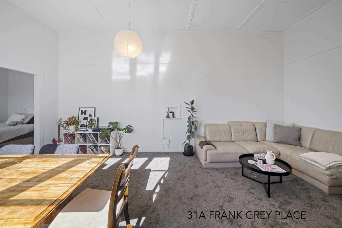 142 Princes St. East & Frank Grey Pl._5