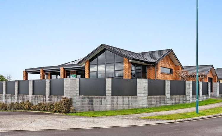 18 Manurau Crescent Merrilands_23