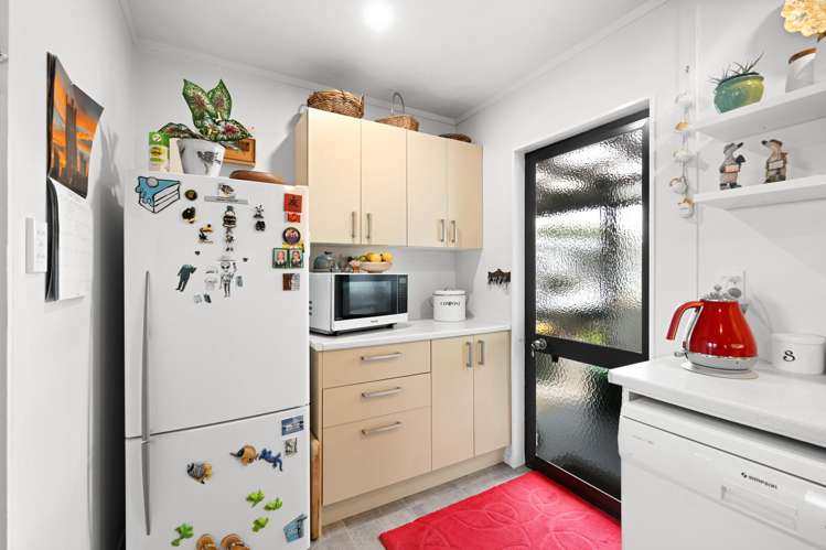 14 Dixon Road_4
