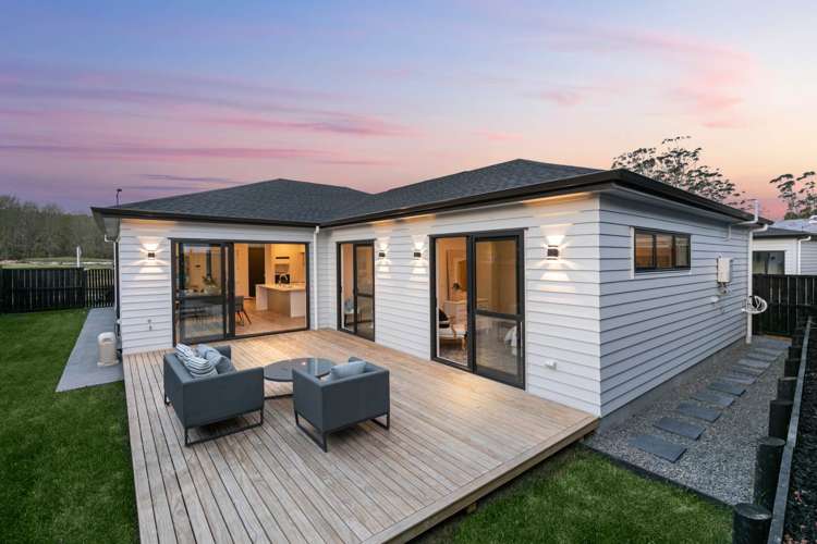 291 Te Taruna Drive Wainui_3