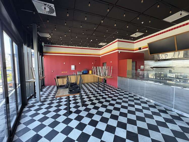 Ormiston Road Flat Bush_2