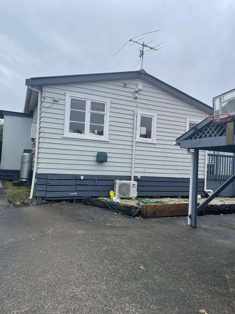 2/18 Tahi Terrace Glen Eden_1