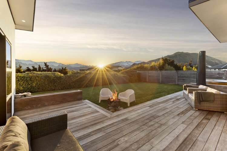 67 Infinity Drive Wanaka_3