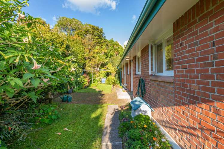 9 Porter Crescent Helensville_18