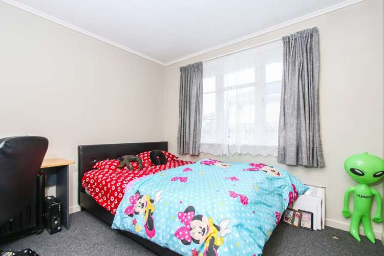 27 Flanshaw Road Te Atatu South_8