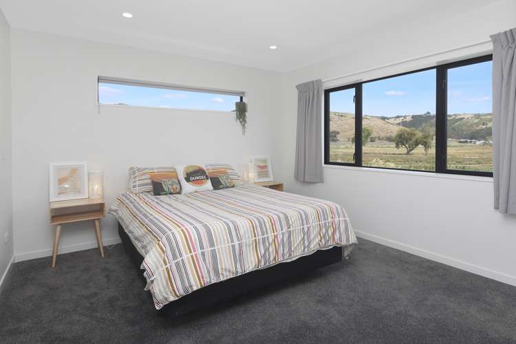 27 Long Acre Drive Cracroft_19