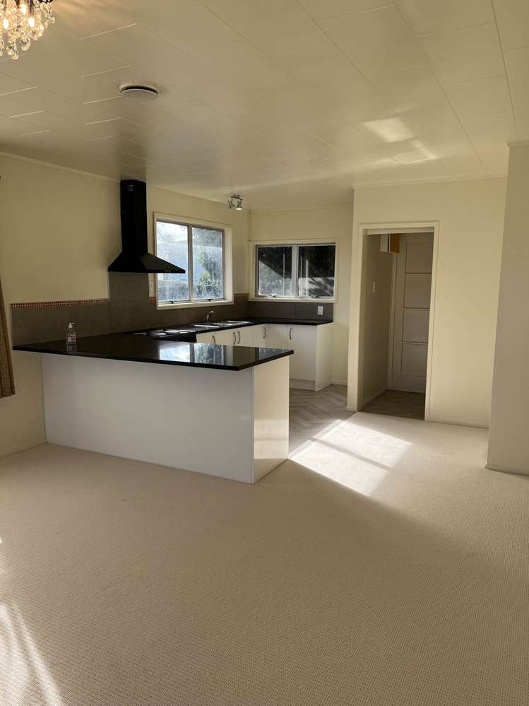 1/12 Naomi Place Manurewa_15