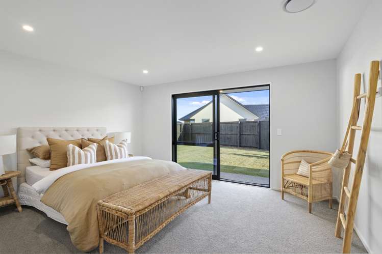 41 Candlesticks Crescent Lincoln_17