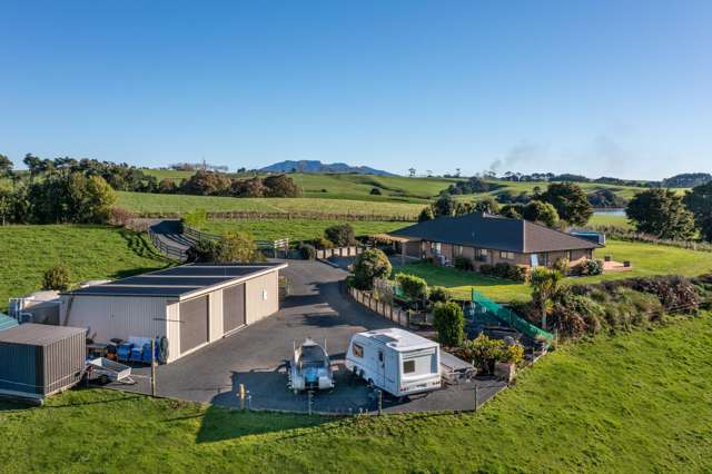 192 Hauroto Bay Road Raglan_4
