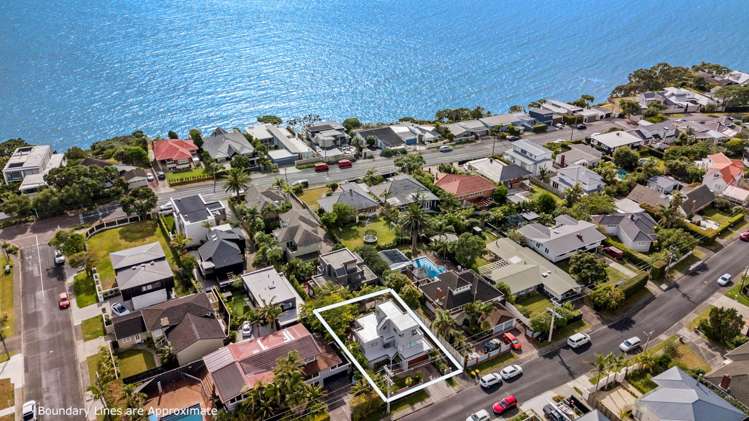 42 Merani Street Narrow Neck_25