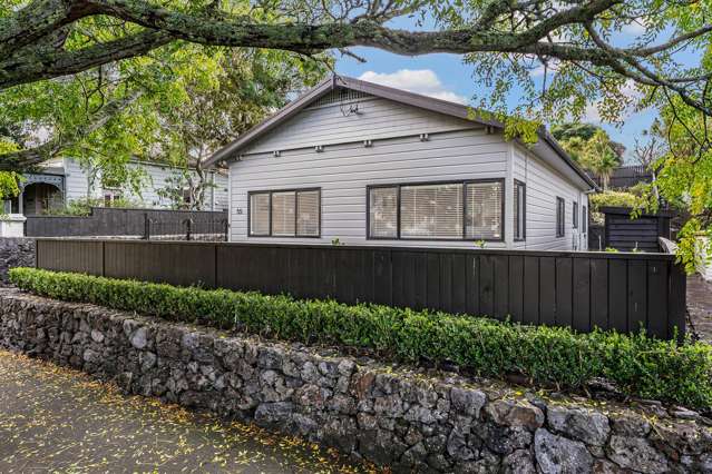 Vendors Committed - Must Be Sold!