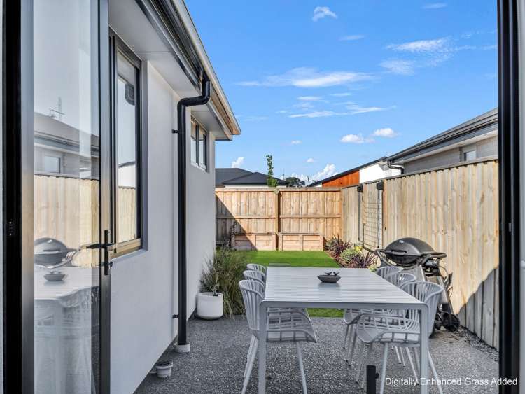 63 Pegasus Main Street Pegasus_21