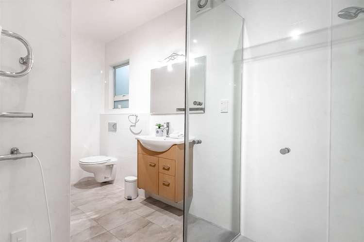 12 Hawaiian Parade Arkles Bay_16