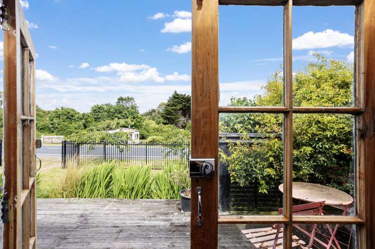 648 Harington Point Road Harington Point_1